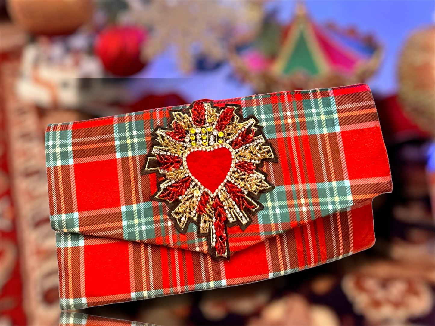 Pochette Red Velvet Tartan – Festive Collection | JLAdore Couture